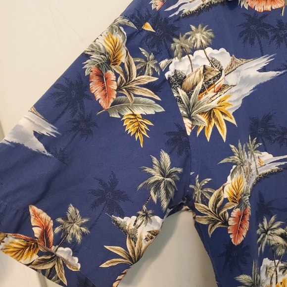 Mens Pierre Cardin Hawaiian Style Shirt Sz Large - Picture 3 of 4